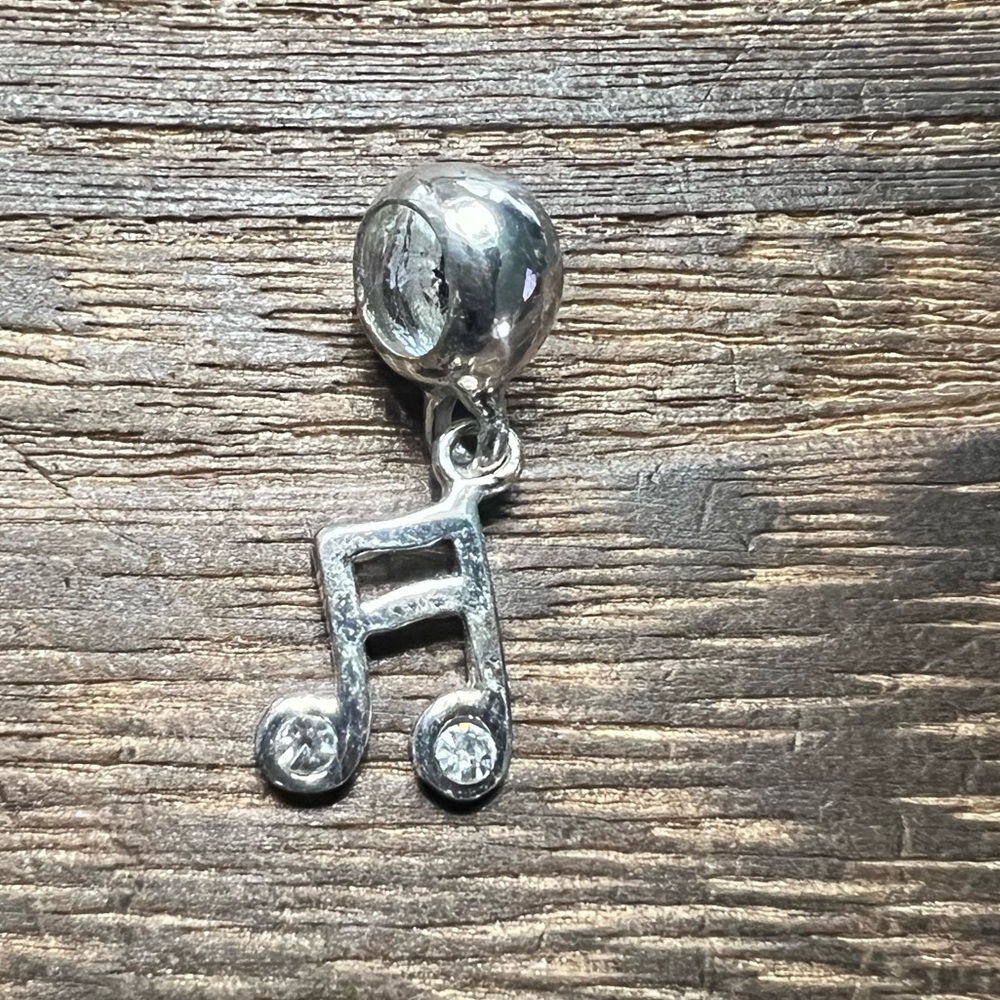 IBB Thai Music Note w/Rhinestones Bracelet Charm 925 B26